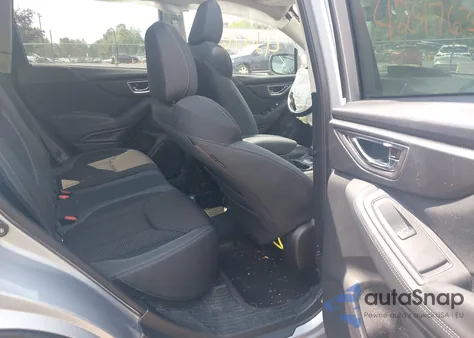 2019 Subaru Forester Premium z USA, uszkodzony, nr VIN JF2SKAGCXKH485309